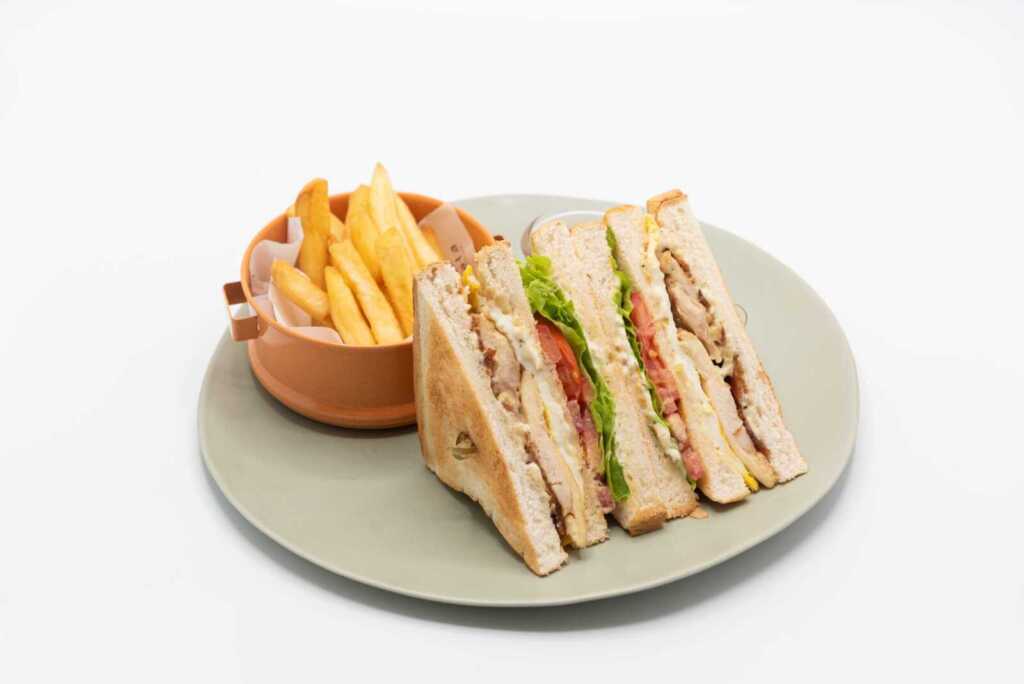 66. Sala Club Sandwich