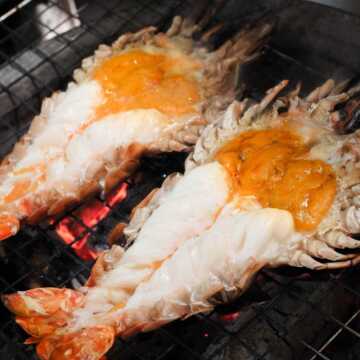Cooking,grilled,giant,river,prawn,on,stove,grilled,shrim